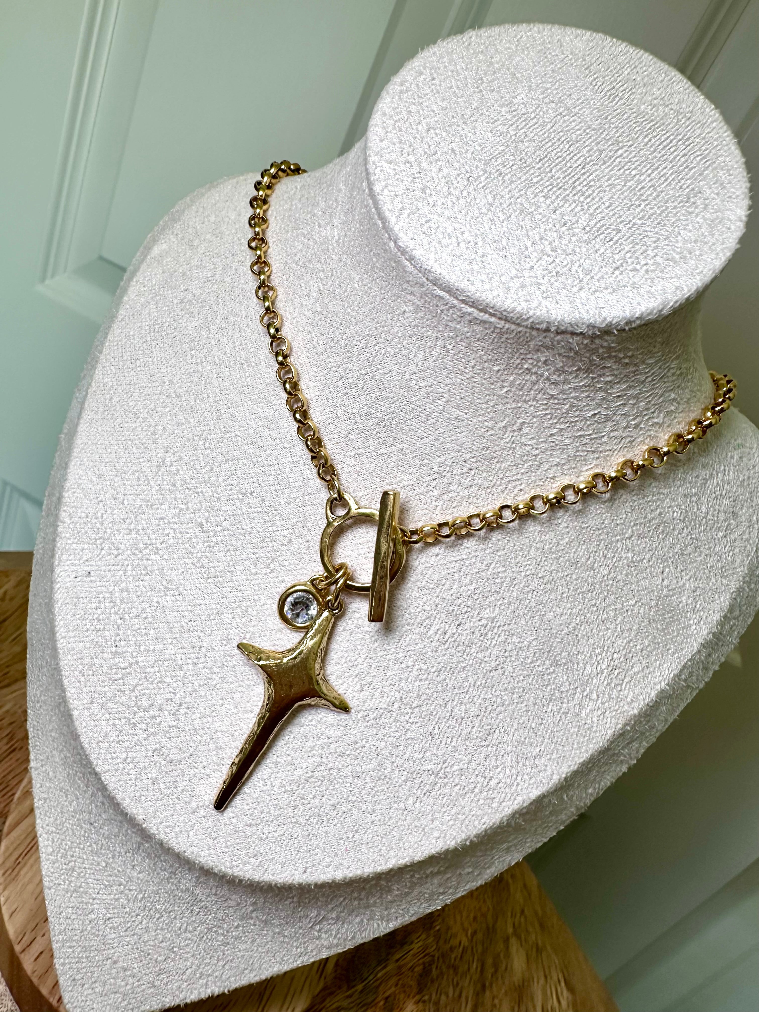 Gilded Grace Necklace