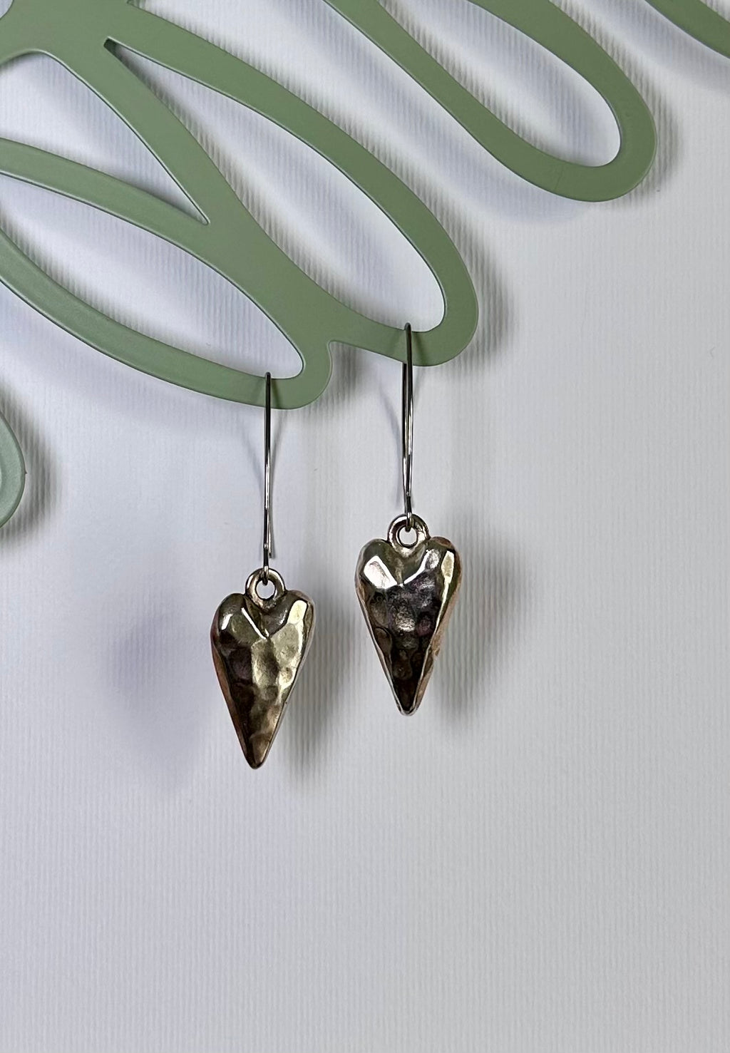 Springheart Whisper Earrings