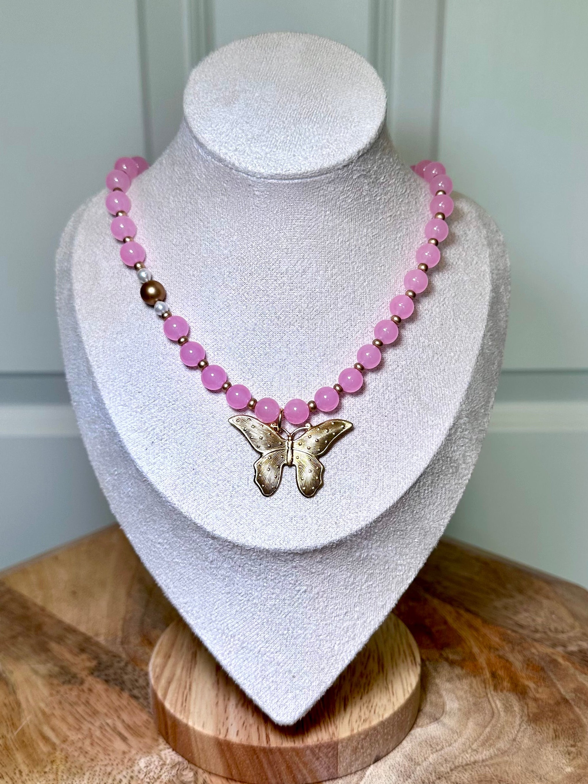 Petal Drift Necklace