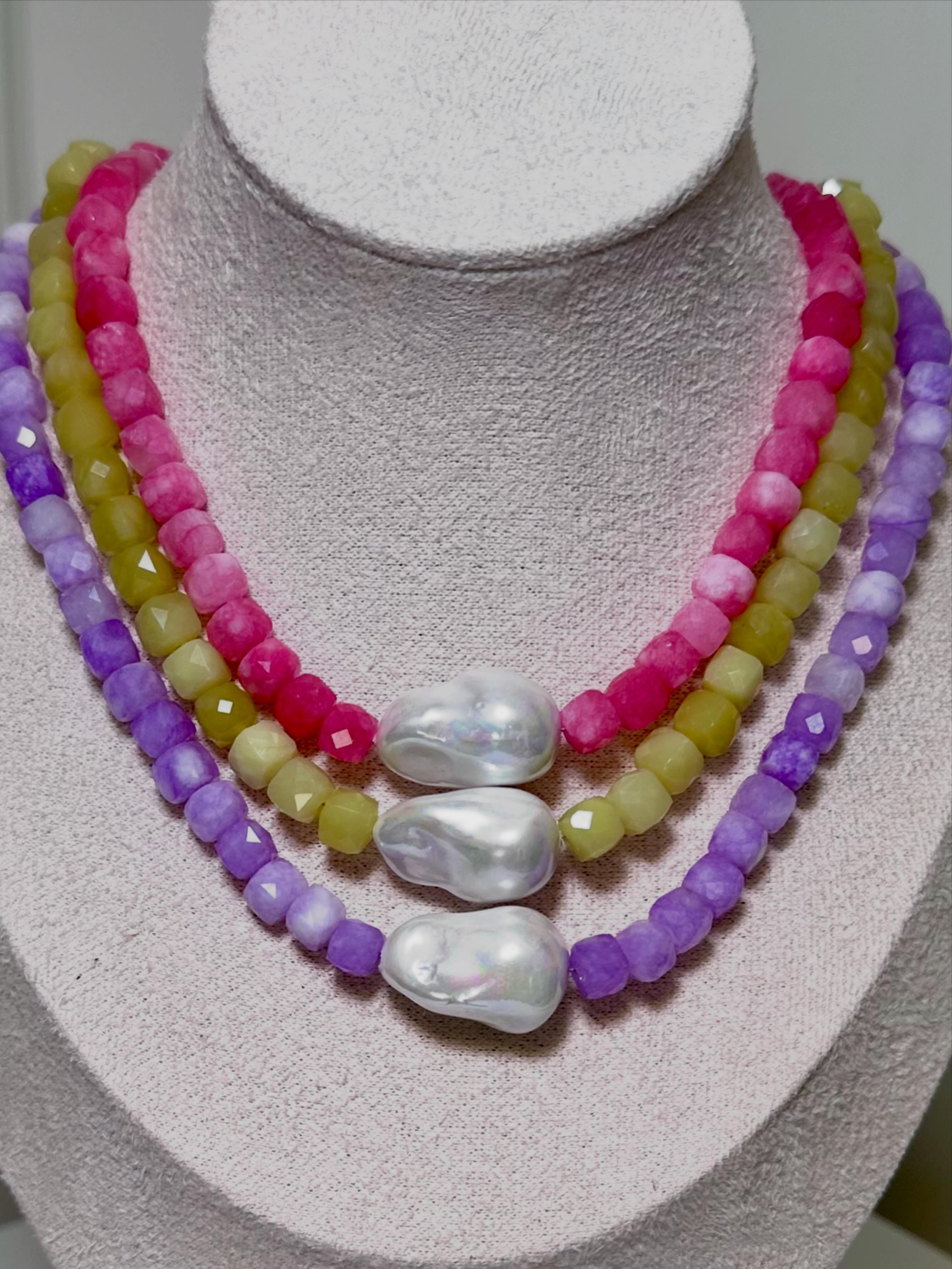 Sorbet Pearl Necklace Collection
